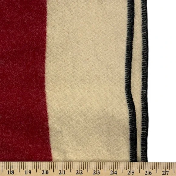 Vintage Woolrich Hudson Bay Sweater Womens Medium Beige Stripe Snap 70s 80s USA - Picture 8 of 8